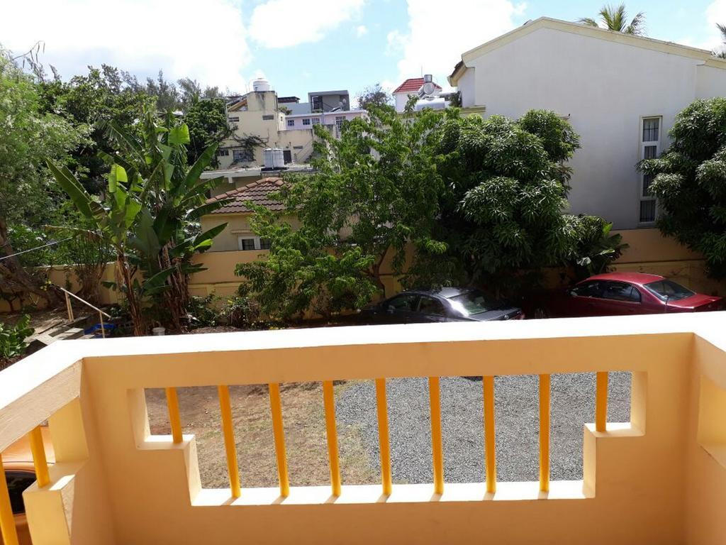 Allamanda Apartments - 100M Bain Boeuf Beach Exterior foto