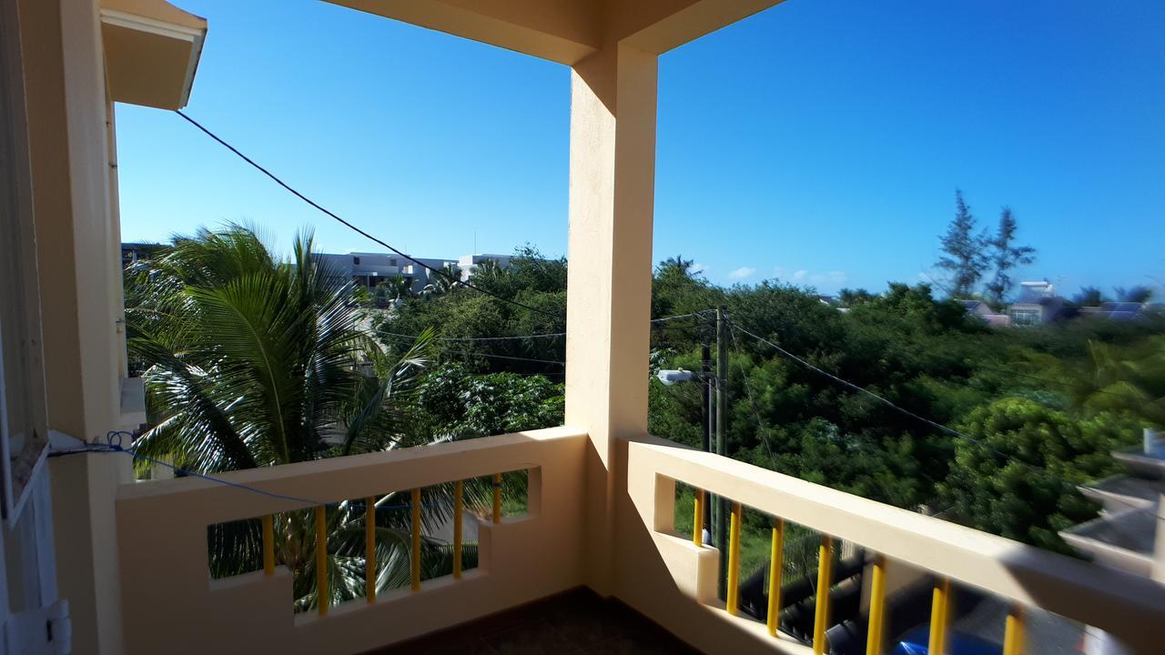Allamanda Apartments - 100M Bain Boeuf Beach Exterior foto