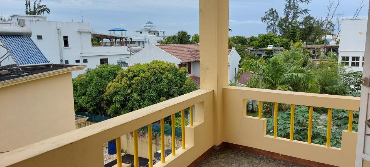 Allamanda Apartments - 100M Bain Boeuf Beach Exterior foto